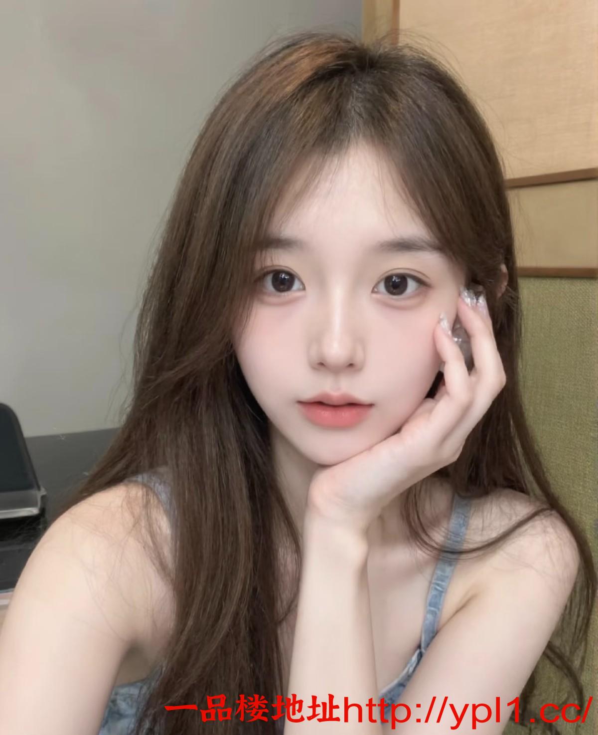 长腿美女小B很紧服务带劲爽爆了（可外出）