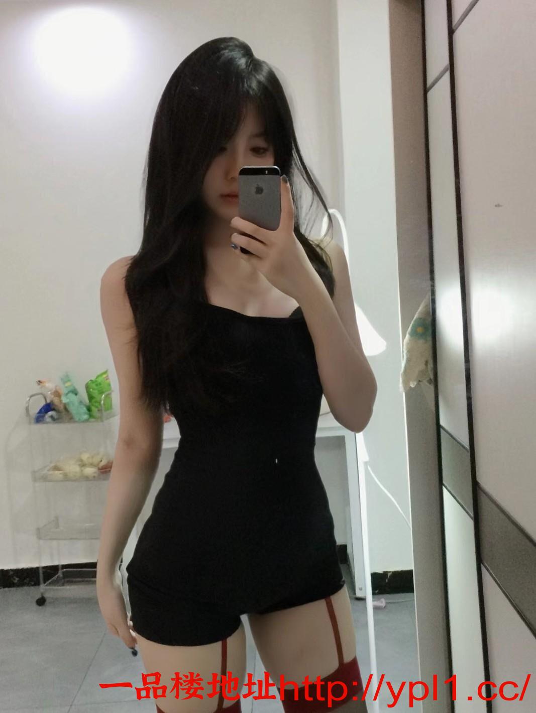 河东白嫩温柔甜妹