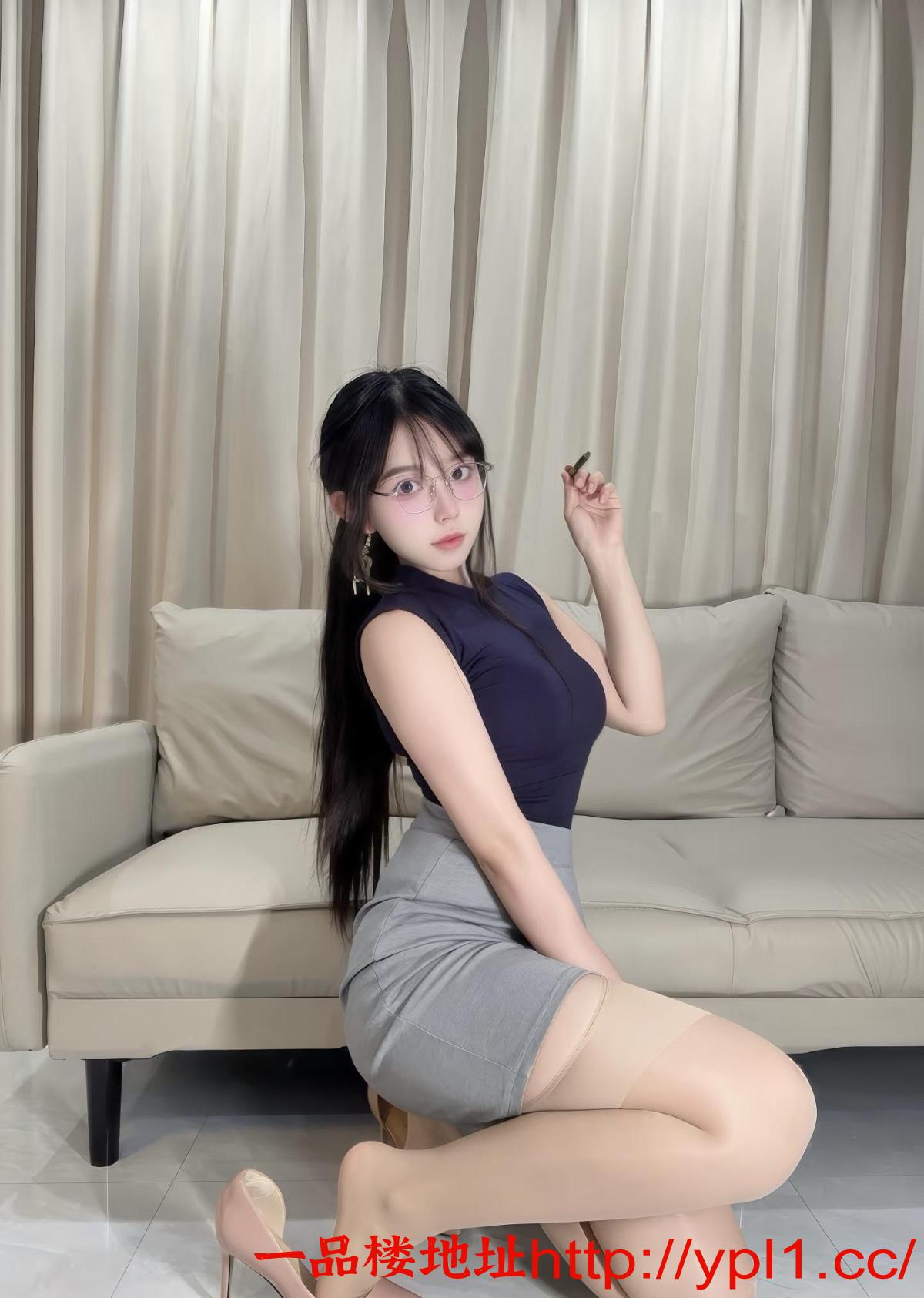 武侯区性感小骚逼鲍鱼粉嫩