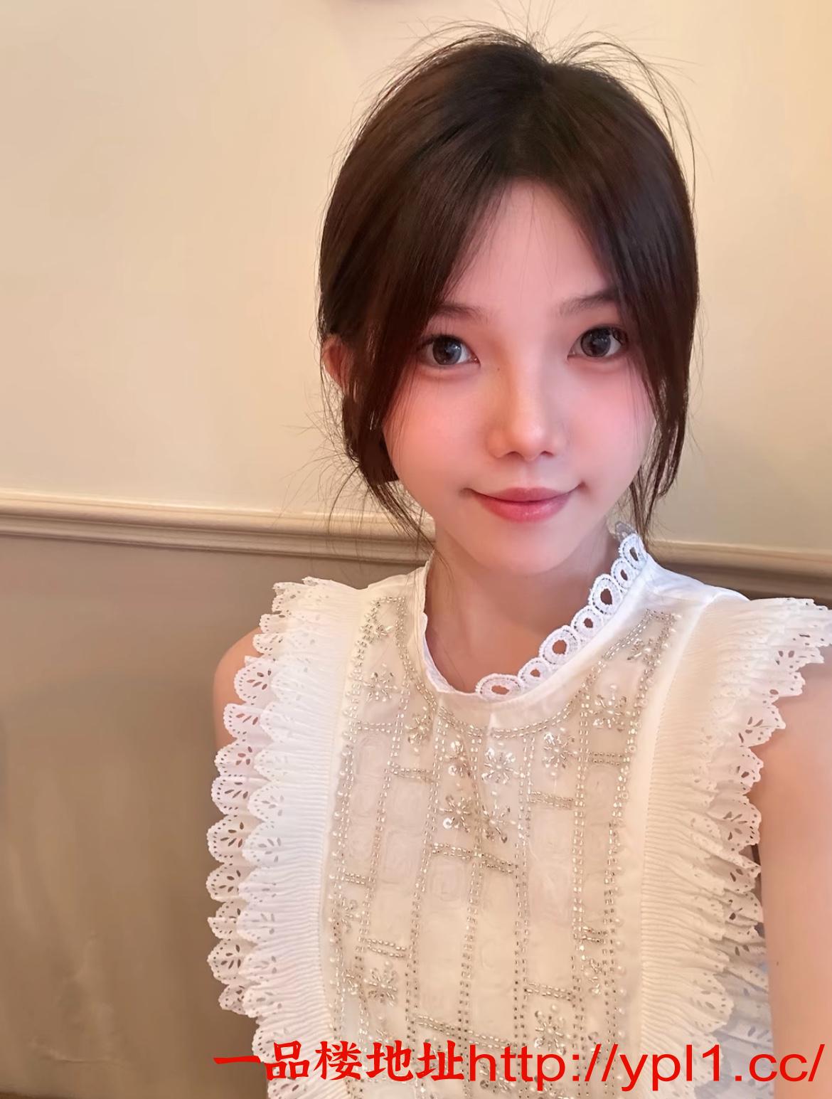 身材苗条，清纯小嫩妹 性格温柔