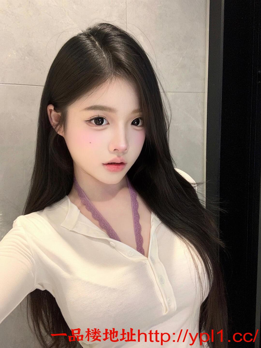 龙华翘臀粉嫩小妖精