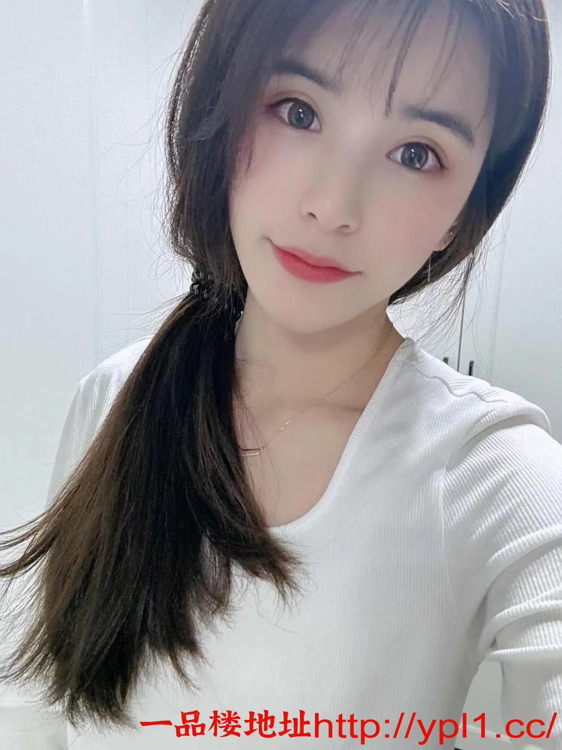 淫水湿床单，清纯可爱情人系