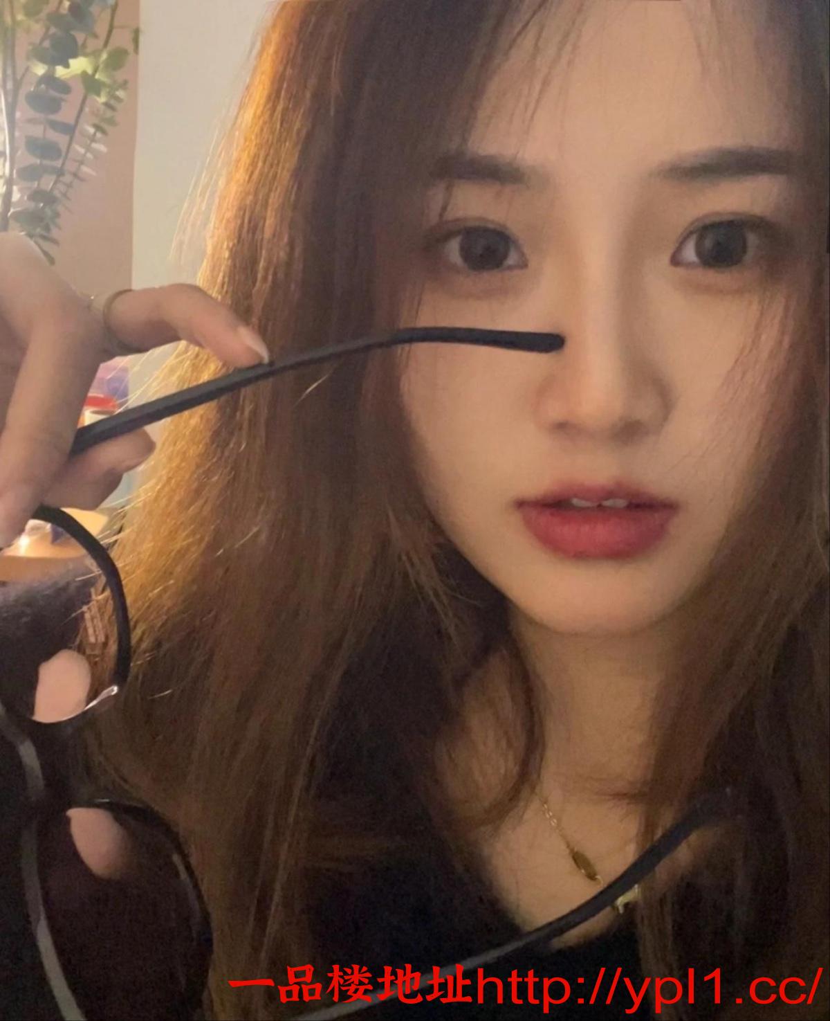 区兼职丰满御姐黑丝诱惑