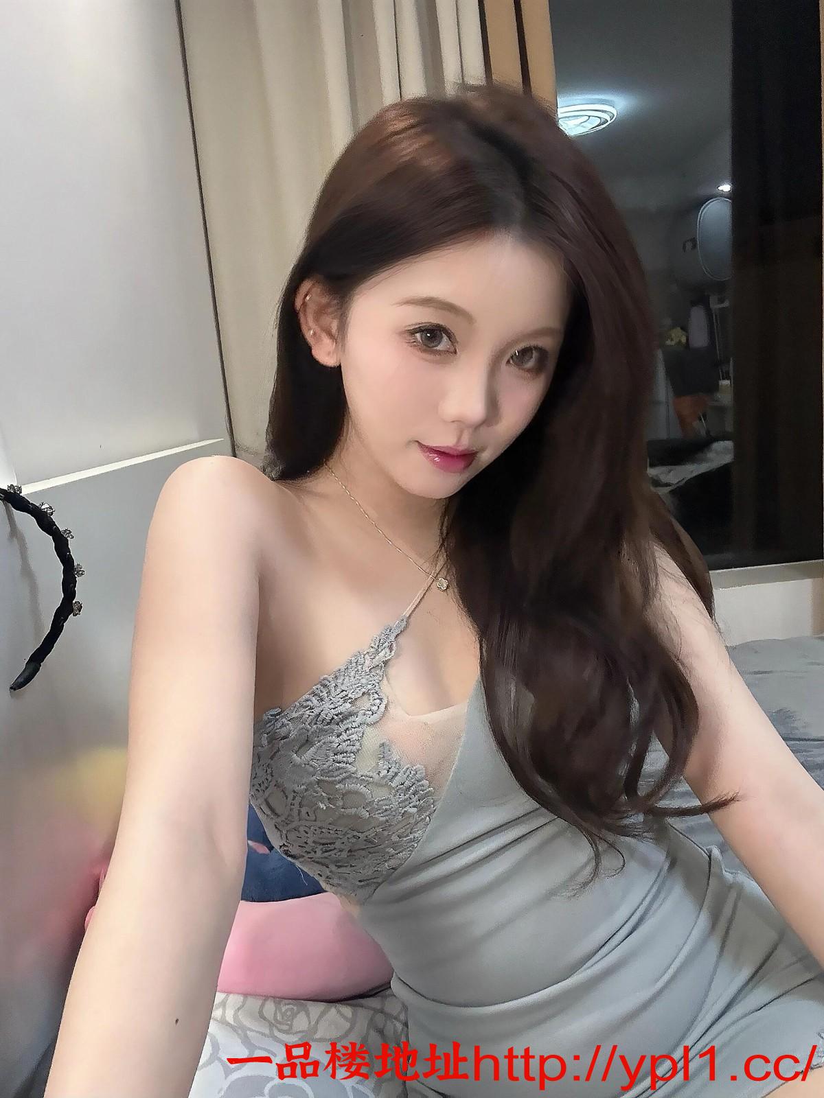 新人报道，水多逼粉