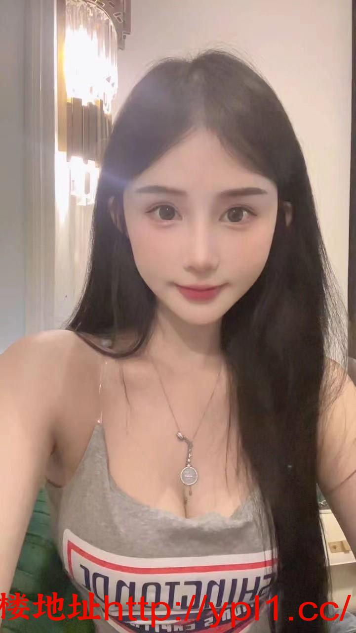 纯天然大波妹小爱