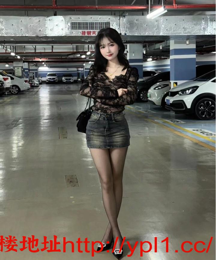 小穴粉嫩 颜值担当，敏感体质.丰满B紧水又多