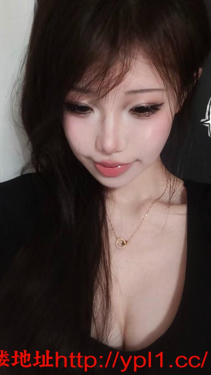 兼职嫩妹细腰大奶肥臀水多服务好颜值高