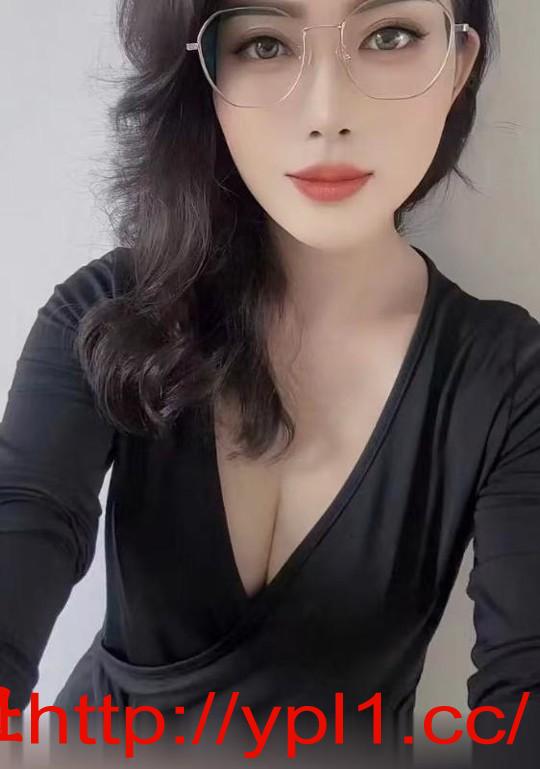 长腿蝴蝶逼骚货舞蹈老师